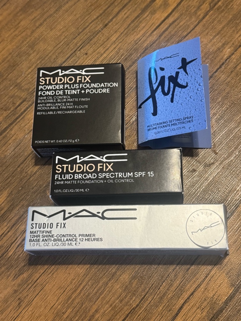 MAC Studio Fix Powder, Liquid Foundation N4.5 and Primer Set